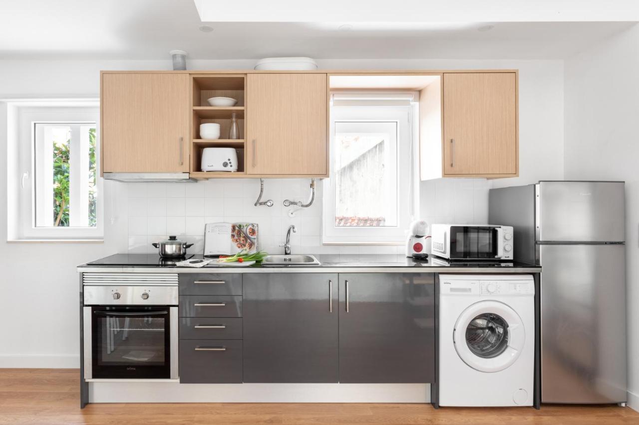 Altido Stylish 2-Level Flats Near Ajuda Palace ลิสบอน ภายนอก รูปภาพ
