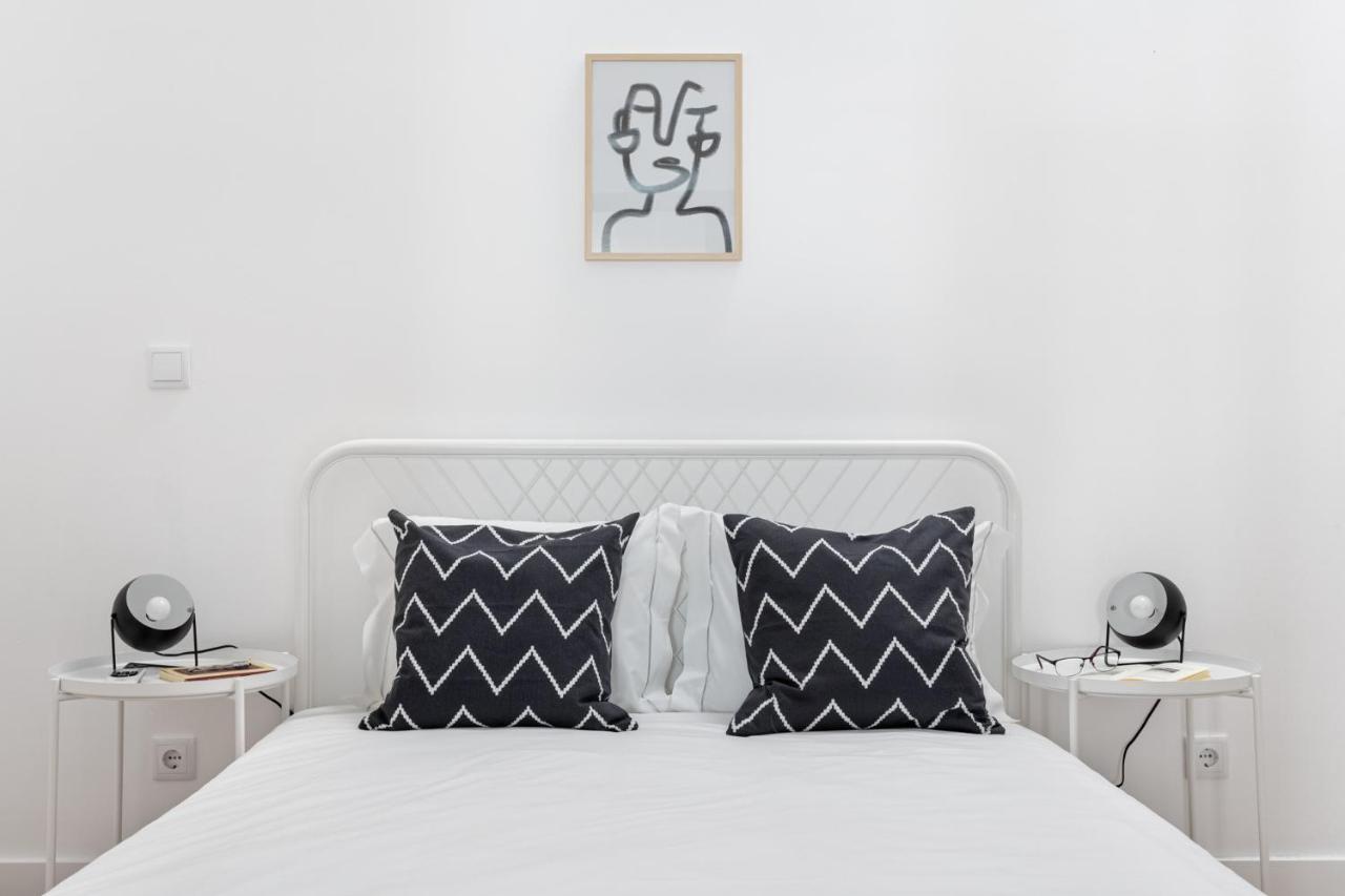 Altido Stylish 2-Level Flats Near Ajuda Palace ลิสบอน ภายนอก รูปภาพ
